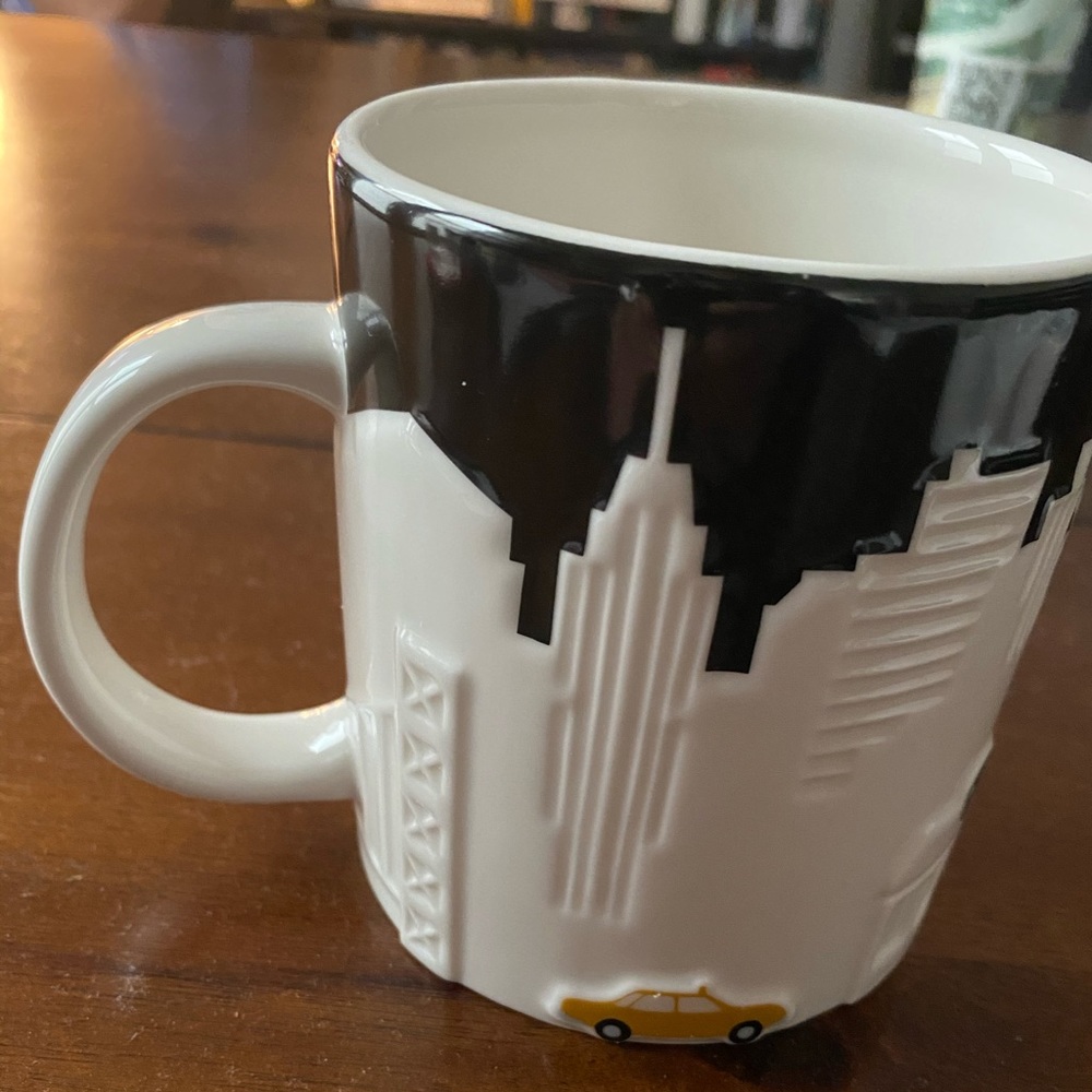 Starbucks collectors edition New York mug
